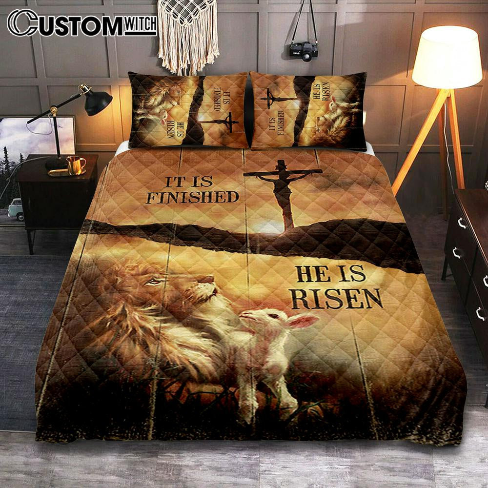 It Is Finish He Is Risen Quilt Bedding Set - Lion And Lamb Of God Cross Quilt Bedding Set Art - Bible Verse Bedroom
