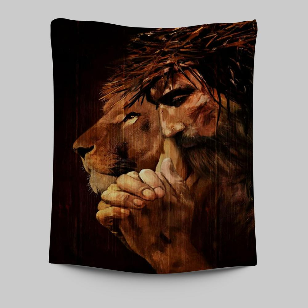 Jesus Christ Prays With Lion Tapestry Prints - Lion Tapestry Art - Christian Inspirational Tapestry