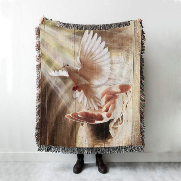 Jesus Hand A Dove On His Hand Woven Blanket Art - Christian Art - Bible Verse Throw Blanket - Religious Home Decor