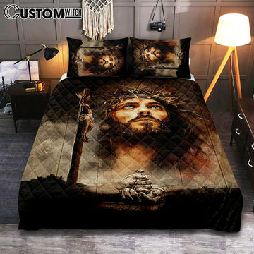 Jesus On The Cross With Crown Of Thorns Quilt Bedding Set Bedroom