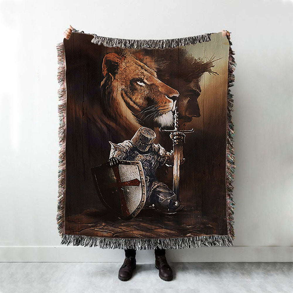 Knight Of God Lion Of Judah Serving The Lord Woven Blanket - Lion Woven Blanket Print - Christian Throw Blanket - Religious Home Decor