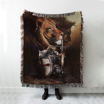 Knight Of God Lion Of Judah Serving The Lord Woven Blanket - Lion Woven Blanket Print - Christian Throw Blanket - Religious Home Decor