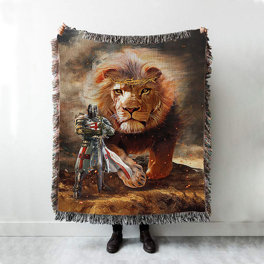Lion Of Judah Knight Of God Woven Blanket - Lion Woven Blanket Print - Christian Throw Blanket - Religious Home Decor