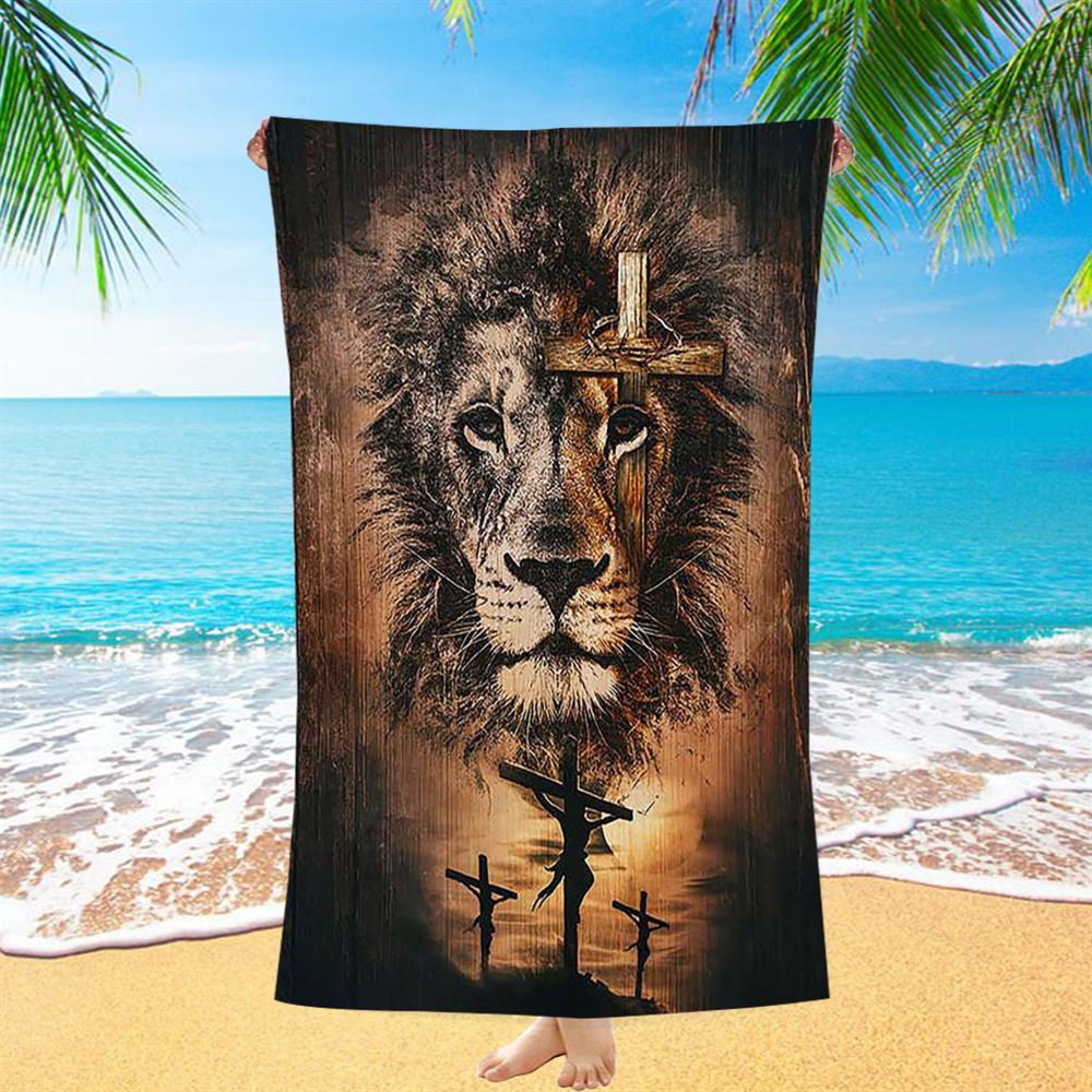 The Rugged Cross And Amazing Lion Beach Towel - Christian Beach Towel - Religious Beach Towel