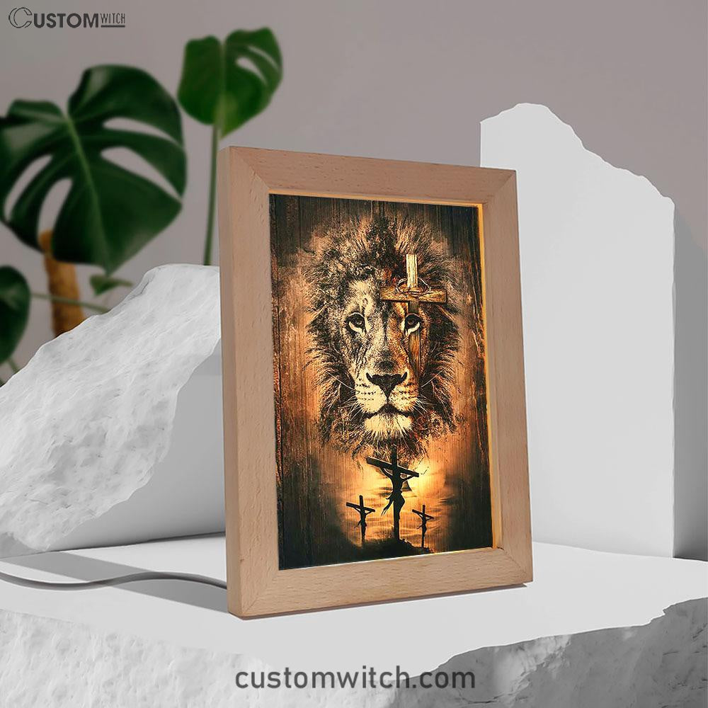 The Rugged Cross And Amazing Lion Frame Lamp - Christian Art - Religious Home Decor