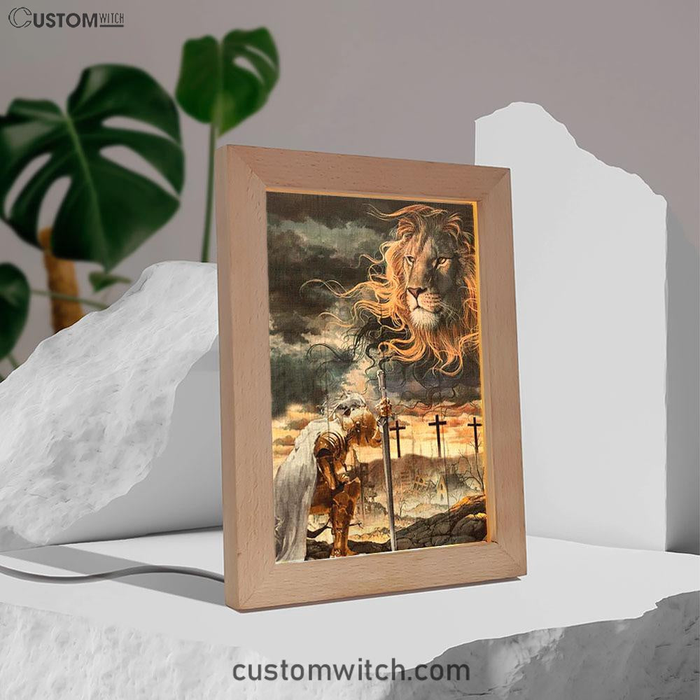Women Warrior Kneel Before Lion Of Judah Frame Lamp Art - Christian Home Decor - Religious Art